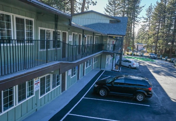 Budget INN At The Heavenly Gondola image 17